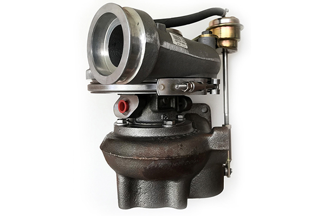 Fendt_turbocharger_F931202090010_1.jpg