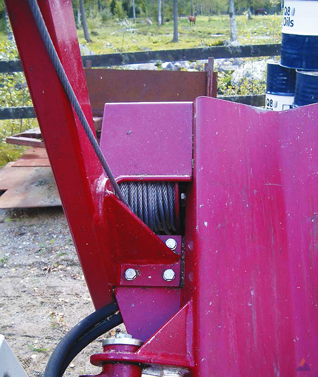 tractor-forest-processor-hypro-300-102-most-group.jpg