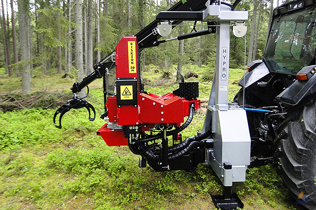Tractor-forest-processor-Hypro-450-XL-01-most-group.jpg