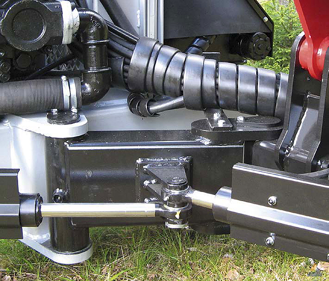 Tractor-forest-processor-Hypro-450-XL-103-most-group.jpg